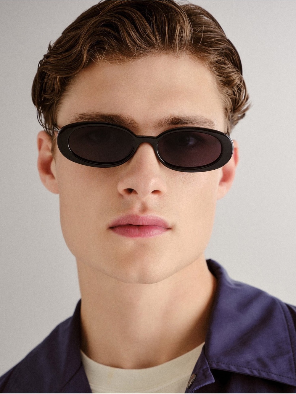 Outta Love Oval Sunglasses Black BNWT - Picture 9 of 9
